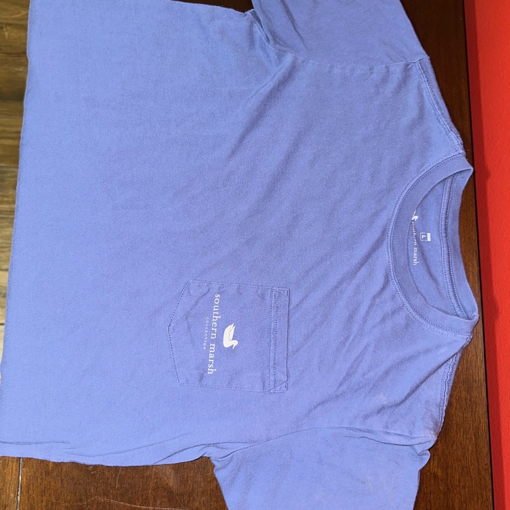 Southern marsh t-shirt. boys large.